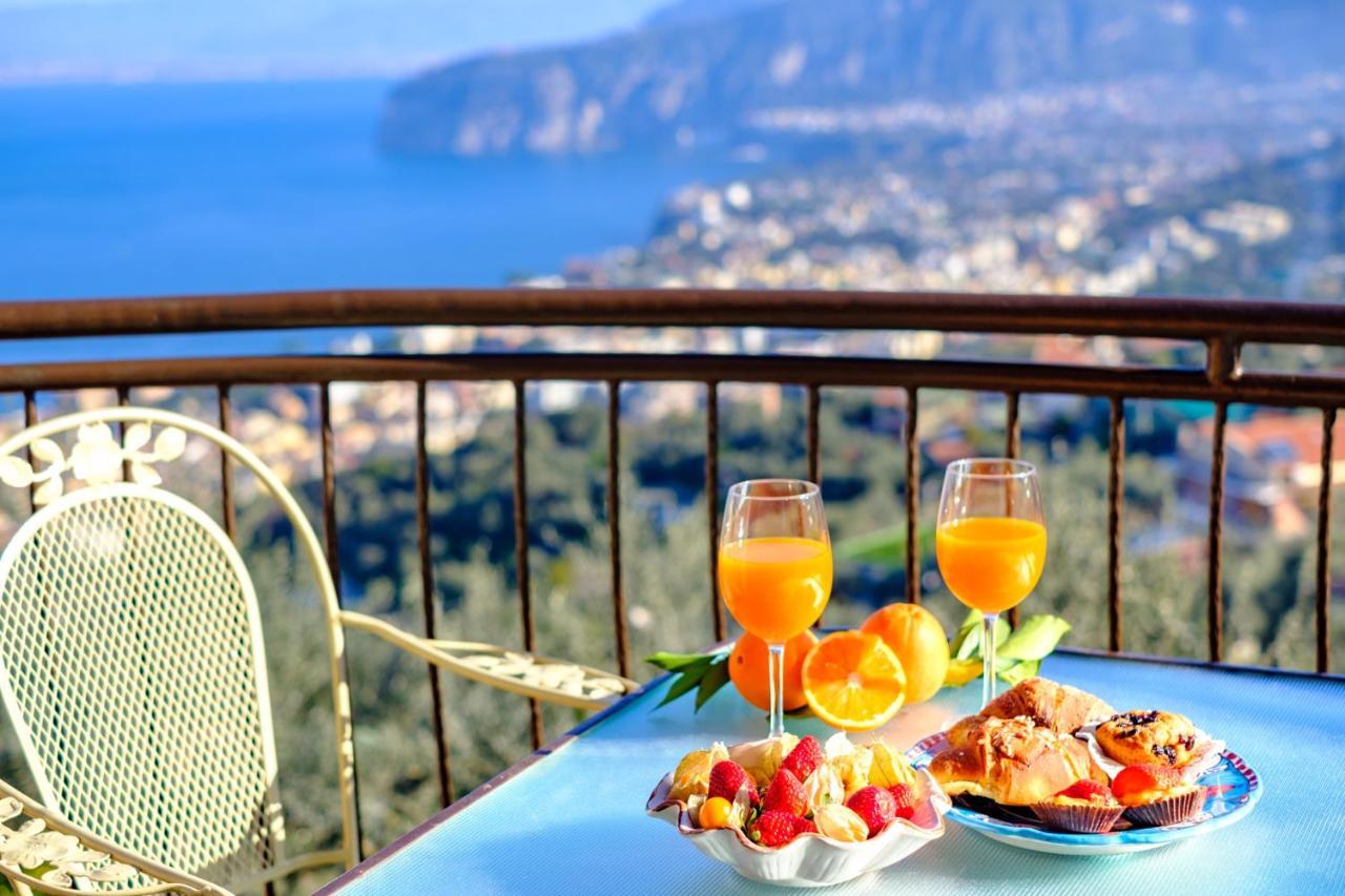 Villa Caruso Private Heated Pool & Sea View Sorrento Buitenkant foto