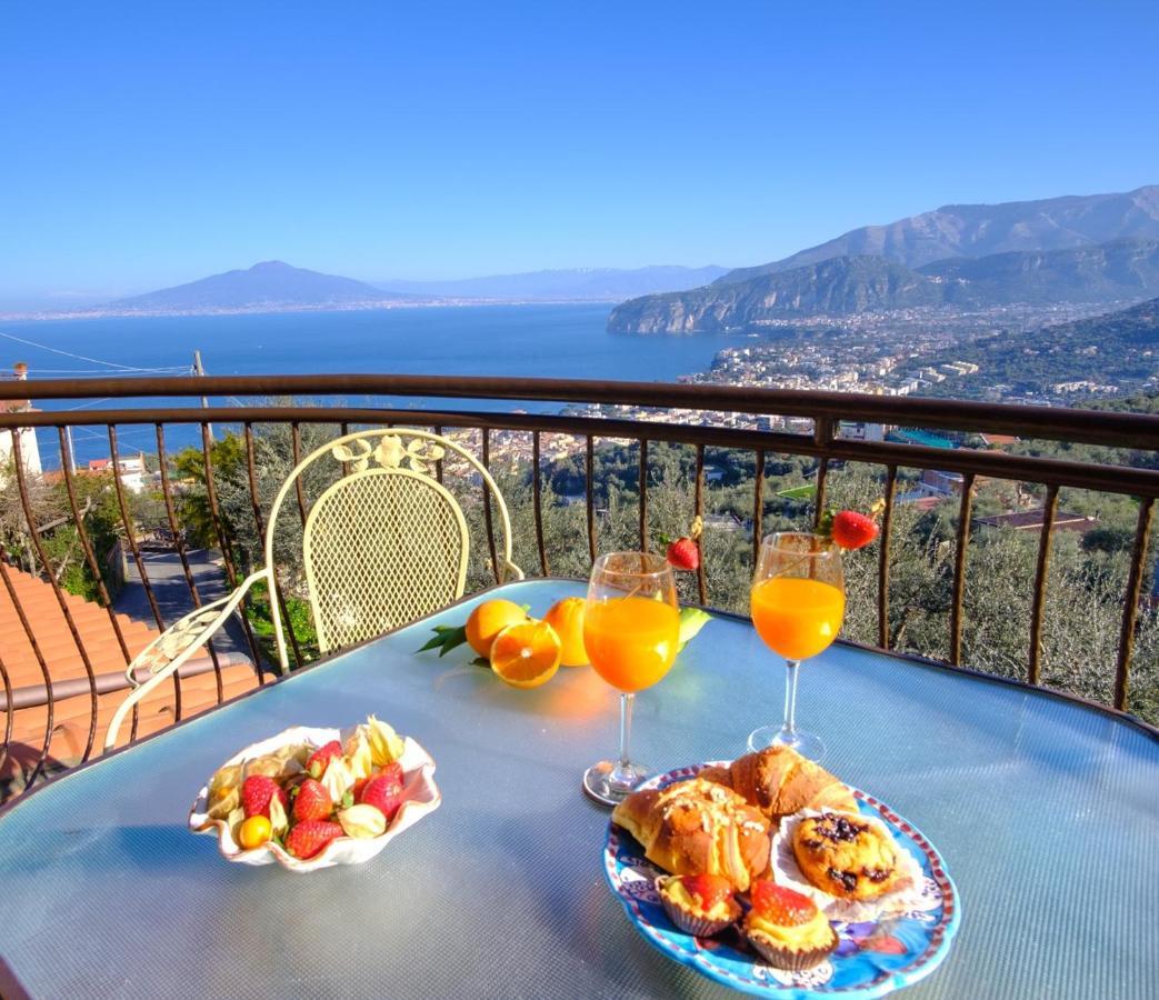 Villa Caruso Private Heated Pool & Sea View Sorrento Buitenkant foto