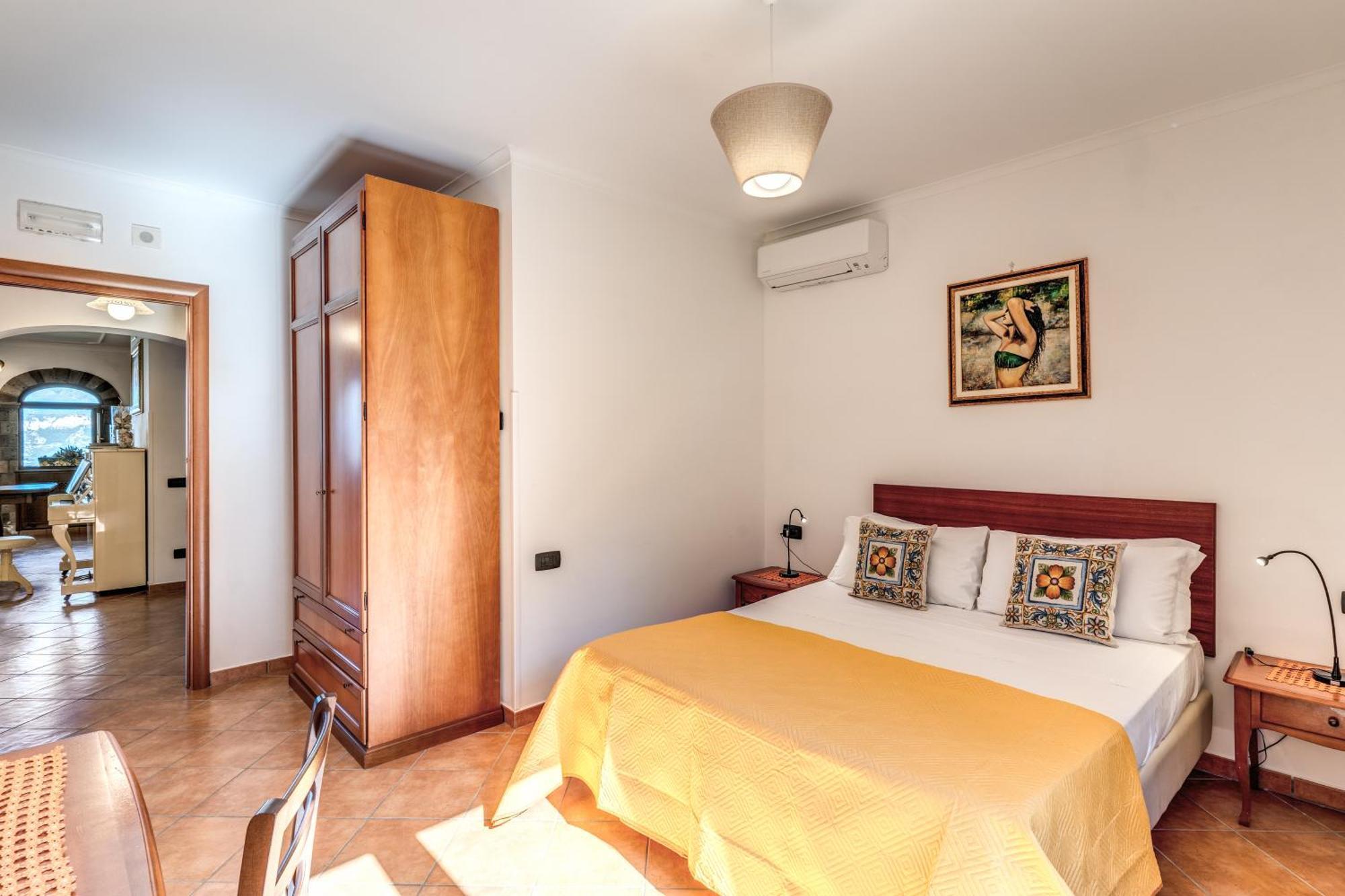Villa Caruso Private Heated Pool & Sea View Sorrento Buitenkant foto